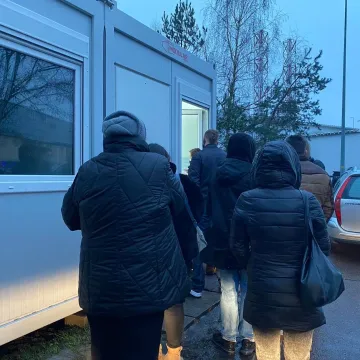 Potężne kolejki do punktu wymazowego w Radomsku