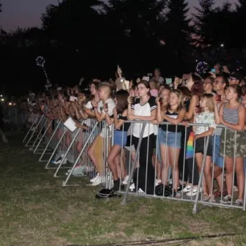 Finał „Letniego Grania” - Roksana Węgiel i Kwiat Jabłoni