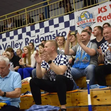 Pewne zwycięstwo i awans. METPRIM Volley Radomsko zagra w finale o II ligę!