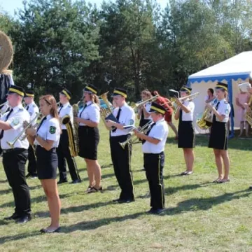 W podzięce Bogu za plony. Dożynki w Wielgomłynach