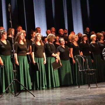 „Moniuszkowcy” mają 100 lat. Jubileuszowy koncert w MDK w Radomsku