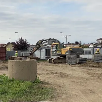 Miliony na rozwój bazy sportowej w powiecie radomszczańskim