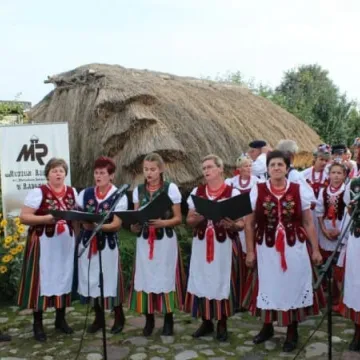 Na ludowo w Zagrodzie Tatarskiej
