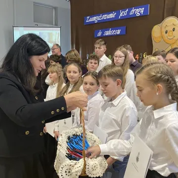 Najlepsi z najlepszych. Uczniowie  nagrodzeni stypendiami prezydenta