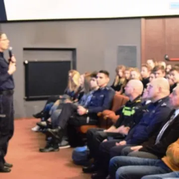 Z policją o pracy w Holandii 