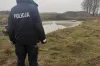 Wiewiórów: w stawie znaleziono zwłoki kobiety
