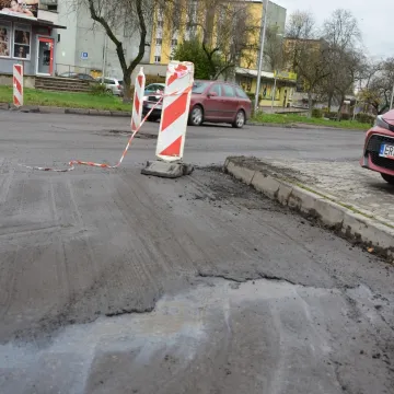 Jak postępują prace na ul. Piastowskiej w Radomsku?