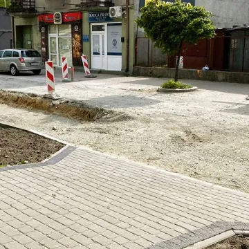 Zobacz, jak postępują prace przy przebudowie ul. Żeromskiego w Radomsku
