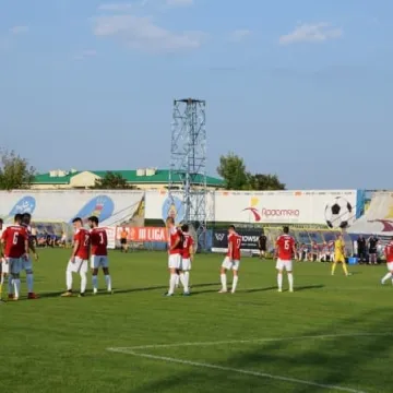 RKS przegrywa na własnym stadionie z Pogonią Grodzisk