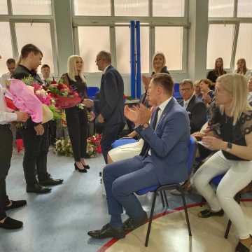 [WIDEO] Rozpoczęcie roku szkolnego w ZSCKR w Dobryszycach