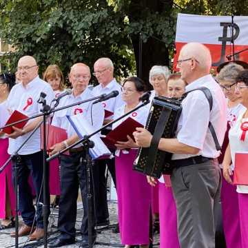 W Radomsku śpiewano w hołdzie powstańcom