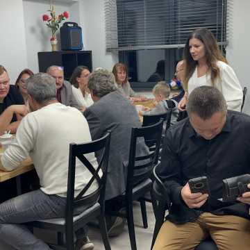 [WIDEO] W Radomsku powstał Klub Myśli Państwowej – nowa przestrzeń na rzecz dialogu i integracji