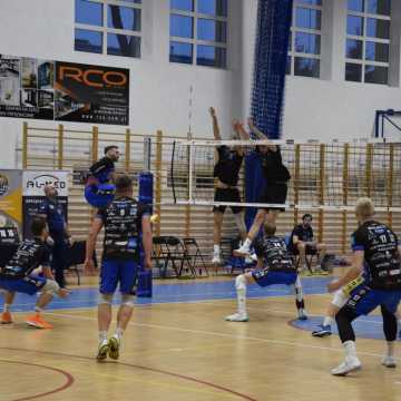 METPRIM Volley Radomsko kończy rok zwycięstwem nad Czarnymi Rząśnia