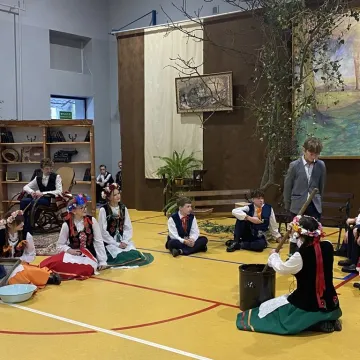 Reymont upamiętniony. PSP 4 w Radomsku zorganizowała wyjątkowe obchody