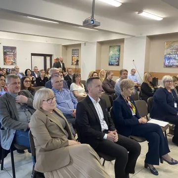 Jak pomóc młodym wybrać przyszłość? Konferencja edukacyjna w ZSP nr 1 w Radomsku