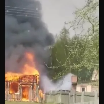 W Ciężkowicach spłonął budynek gospodarczy