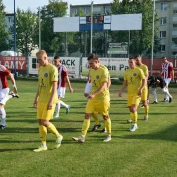 RKS przegrywa na własnym stadionie z Pogonią Grodzisk