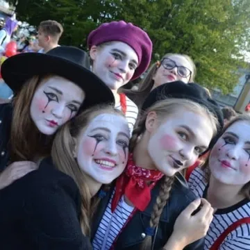 Dzień Uśmiechu na ulicach Radomska z PSP nr 7