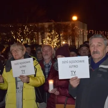 Obywatele przeciwko „ustawie kagańcowej”