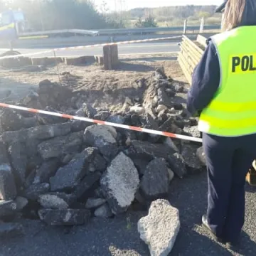 Pocisk moździerzowy na budowie A1