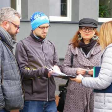 Po odrzuceniu inicjatywy uchwałodawczej Radomszczański Alarm Smogowy złożył petycję