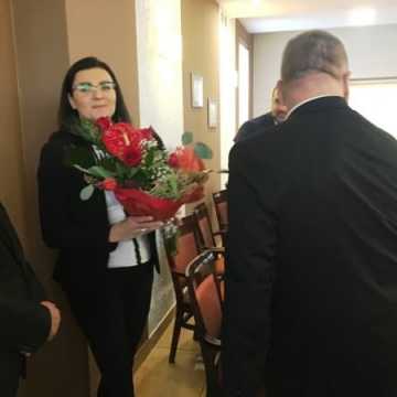 Starosta Beata Pokora odpowiada powiatowym radnym PiS