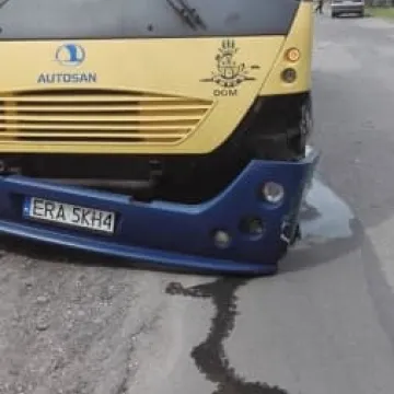 Spowodował stłuczkę z autobusem MPK