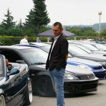 Moto Show Kamieńsk przyciągnął fanów motoryzacji