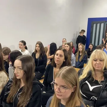 Certyfikaty wręczone, krakowiak zatańczony. Projekt Erasmus w 2 LO podsumowany