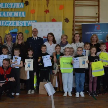 Szkoły rywalizują w Policyjnej Akademii Bezpieczeństwa
