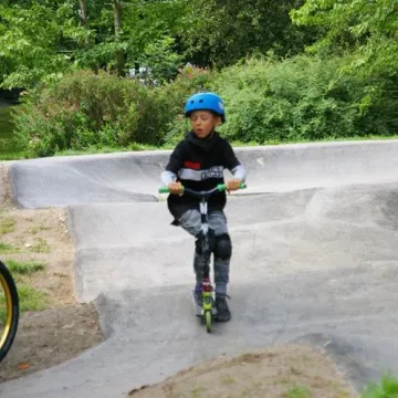Pumptrack w Radomsku oficjalnie oddany do użytku
