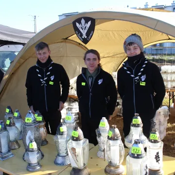 Uroczystość Wszystkich Świętych. Cmentarz Stary w Radomsku