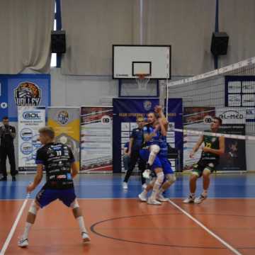 Wygrana i awans na pierwsze miejsce w tabeli METPRIM Volley Radomsko