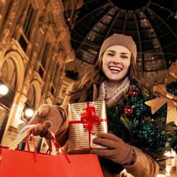 Dlaczego warto odwiedzić centrum handlowe przed Świętami?