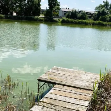 Dwa stawy w Strzałkowie przejdą renowację. Będzie estetycznie i funkcjonalnie