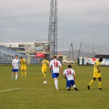 RKS Radomsko remisuje z Bronią Radom 1:1