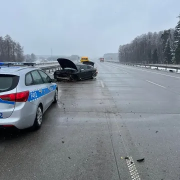 Kolejne kolizje na A1 niedaleko Radomska