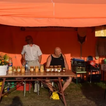 Miód w roli głównej w Gomunicach 