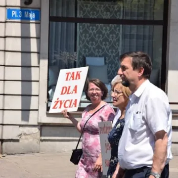 Polska Rodziną Silna!