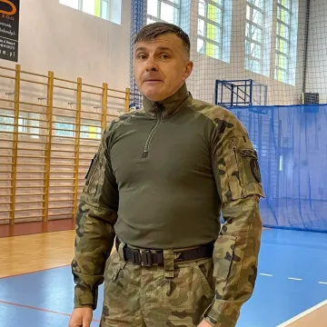 Uczniowie klas mundurowych z Radomska uczestniczyli w manewrach WOT