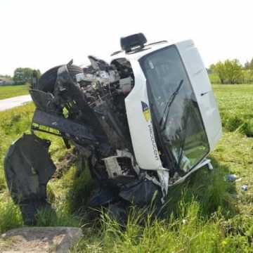 Wypadek na skrzyżowaniu w Okrajszowie    