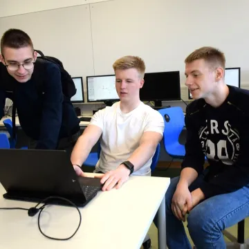 Staż IT uczniów ZSE-E w Niemczech zakończony