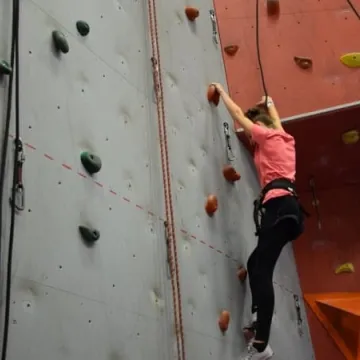 Wspinaczka w powiatowej hali