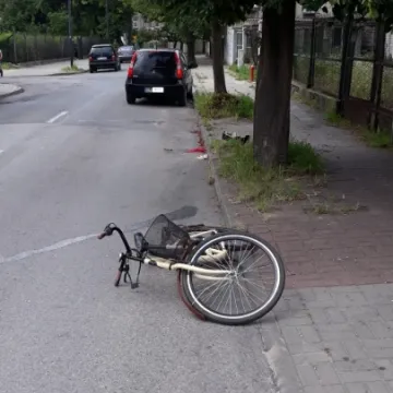 Wypadek na ul. Rolnej w Radomsku. Rowerzysta nieprzytomny