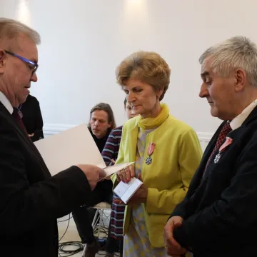 Złoci małżonkowie uhonorowani medalami