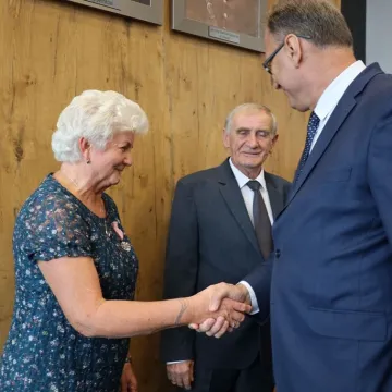 Złoci Małżonkowie uhonorowani medalami