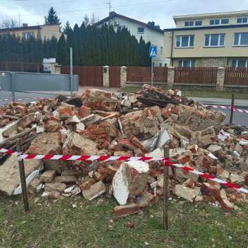 Jakie dalsze losy zniszczonej kapliczki na ul. Piłsudskiego w Radomsku?