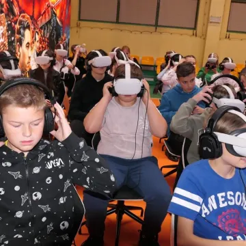 Innowacyjna lekcja historii w szkole w Strzałkowie