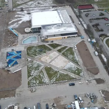 Odbiory techniczne nowego basenu wstrzymane. Ujawniono kilkaset usterek