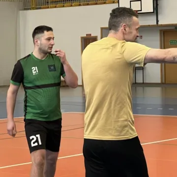 IV seria gier w Halowych Mistrzostwa Radomska